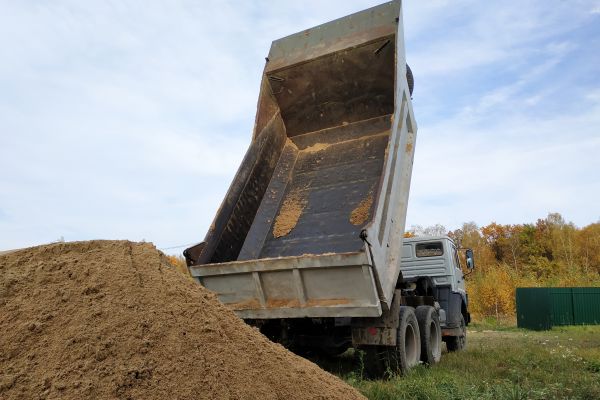 Topsoil Delivery in Gig Harbor