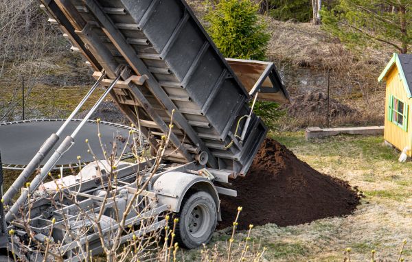 Yard Soil Delivery in Gig Harbor