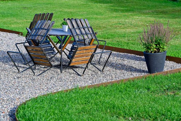 Metal Edging Installation in Gig Harbor