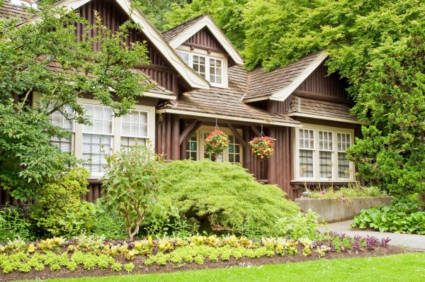 Log Home Landscaping in Gig Harbor